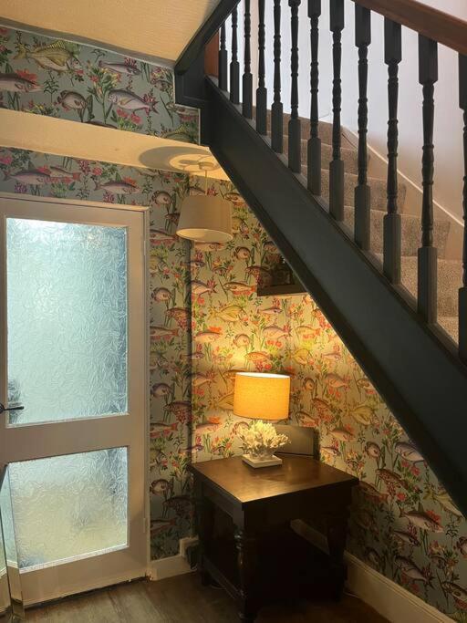 Lobster Cottage - Stylish 3 Bedroom Cottage In Heart Of Tenby Town, Pembrokeshire Exterior photo