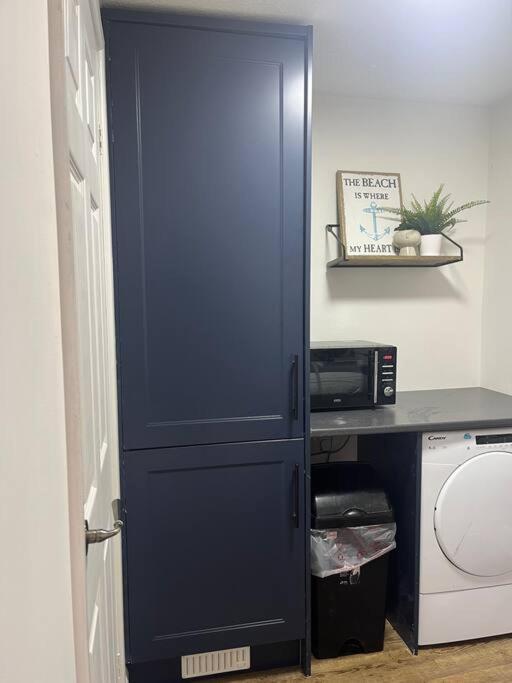Lobster Cottage - Stylish 3 Bedroom Cottage In Heart Of Tenby Town, Pembrokeshire Exterior photo