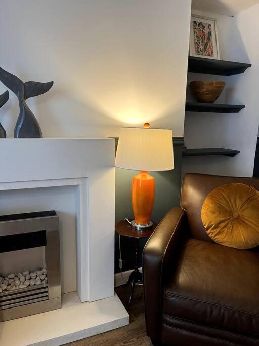 Lobster Cottage - Stylish 3 Bedroom Cottage In Heart Of Tenby Town, Pembrokeshire Exterior photo
